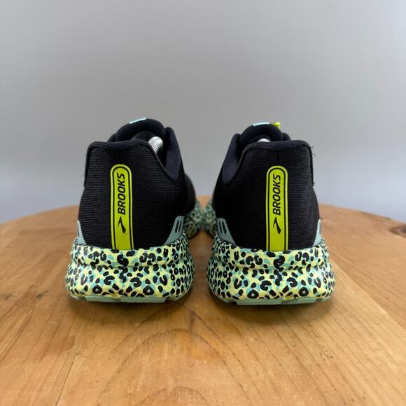 Brooks Launch 8 Womens Size 8 Black Wild Cheetah Running Shoes Cheetah Print - Picture 4 of 9